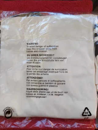 Oasis Adidas 3-Stripes LongSleeve L NewWithTags