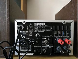 Yamaha CRX-332 : ampli + radio + cd + Altavoces