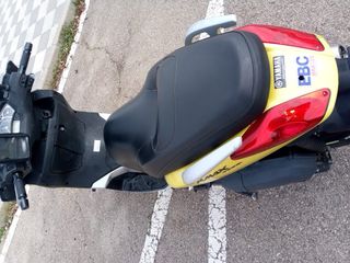 Yamaha Xmax 250