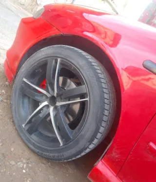 Se cambian llantas Fr