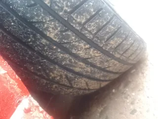 Se cambian llantas Fr