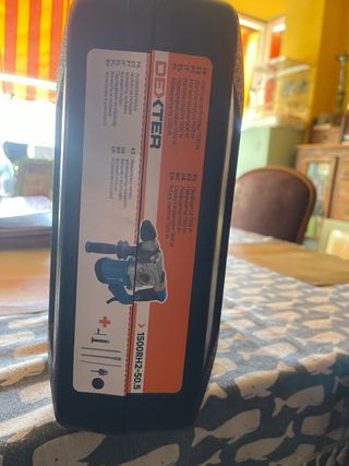 Taladro percutor DEXTER 1500W + Cincel ancho de20€