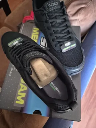 Zapatillas Skechers Negras