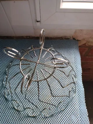 Frutero vintage de metal plateado