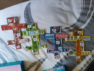 Hotel de Insectos - Juego de cartas