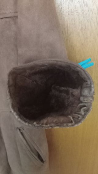 Chaquetón de moutón marrón