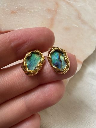 Orecchini placcati oro con Abalone