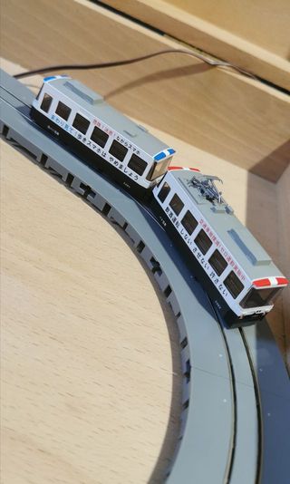 2 Trenes Kato: Tranvía, Locomotora y Vagones Carga