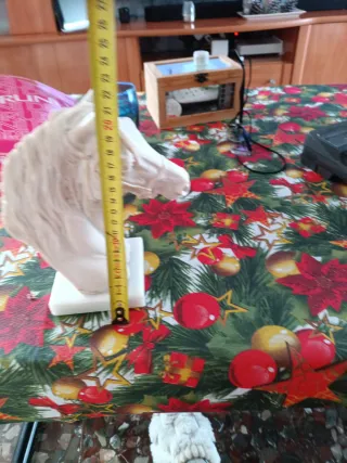 Escultura caballo base mármol