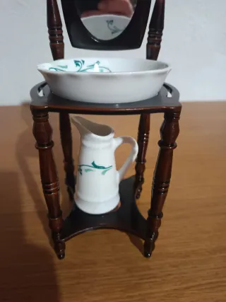 Lavabi in miniatura per casa delle bambole
