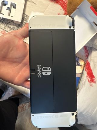 Nintendo Switch OLED Blanca + Funda Zelda