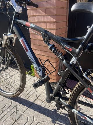 Bicicleta MTB Doble Suspensión