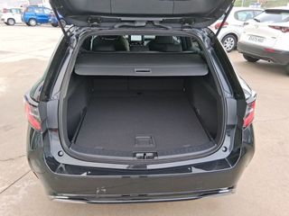 Suzuki Swace 1.8 GLE Hybrid