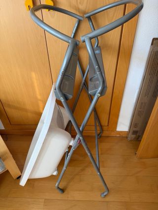 Bañera bebé con báscula integrada