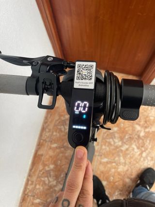 Patinete Eléctrico Negro Con el nuevo cargador tod