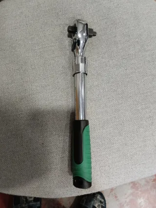 Llave carraca 3 en 1 (1/4, 3/8, 1/2)