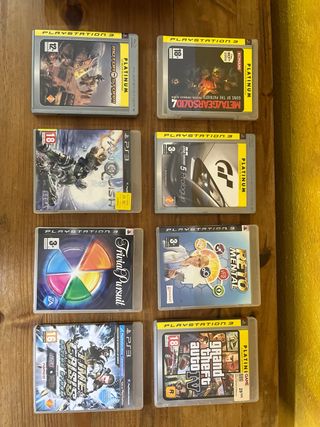 Playstation 3 SONY Negra + 8 Juegos