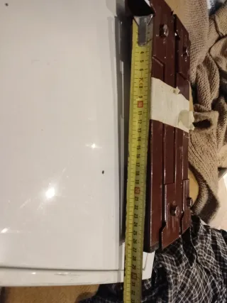 Patas de somier metálicas marrones