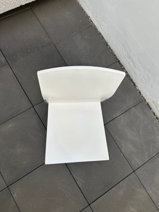 Mesa de comedor extensible blanca y gris