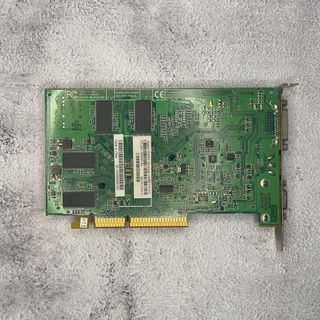 Tarjeta Gráfica Sapphire ATI Radeon 9550 AGP