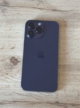 iPhone 14 Pro Max Morado Oscuro