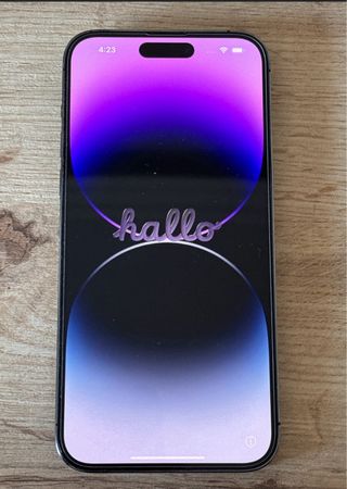 iPhone 14 Pro Max Morado Oscuro
