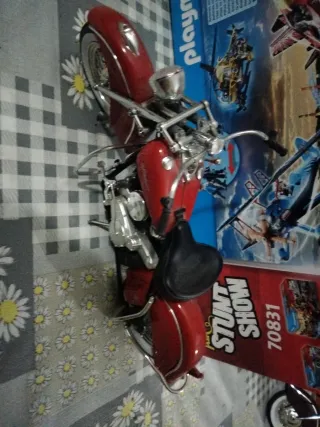 Moto Indian metálica 1:10 para piezas