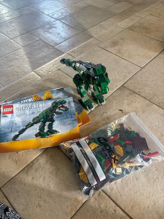 LEGO Creator 4998 - Dinosauro