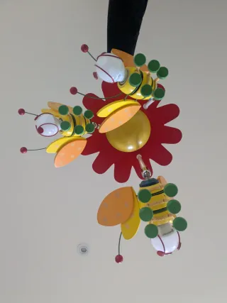 Lámpara infantil abejas