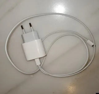 Cargador Apple iPhone Blanco