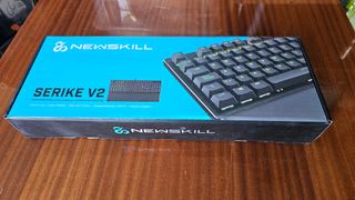 (Precintado) Teclado mecánico Newskill Serike V2