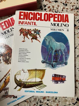 Enciclopedia infantil MOLINO