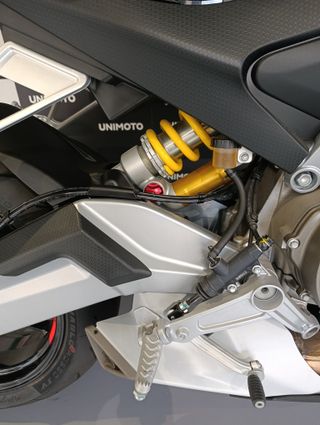 Aprilia Tuono 660 Factory KM0 (OFERTON)