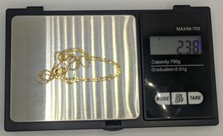 Cadena Bolas de oro de 18k, 2.38 g, 41 cm.