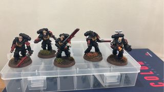 Cabezas Angeles Sangrientos