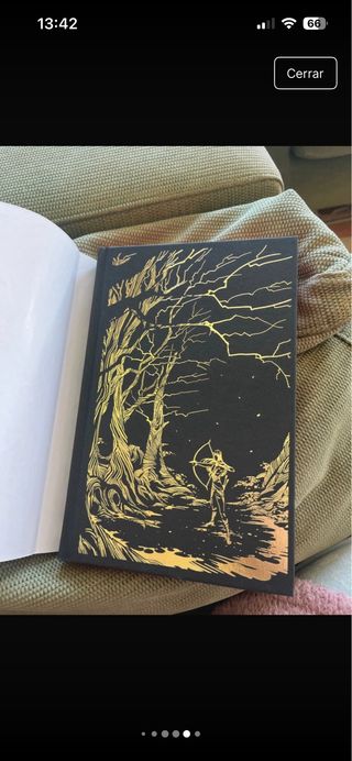 Una corte de rosas y espinas. Edición especial