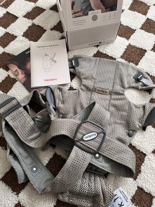 BabyBjörn Carrier Mini Airy Mesh Gris beige