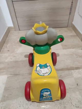 Andador correpasillos elefante Babar