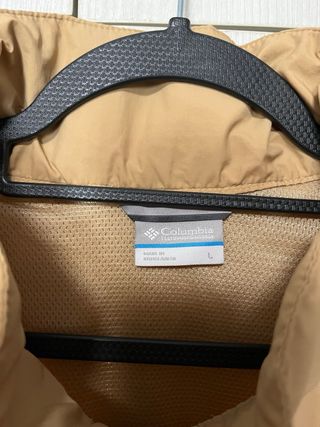 Cortavientos deportivo Columbia TALLA L