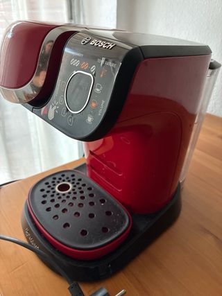 Cafetera Bosch Tassimo Roja
