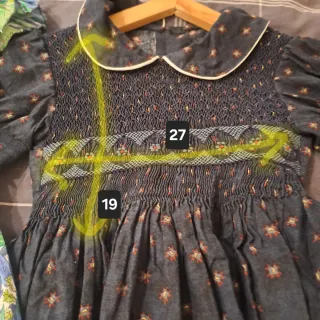 Vestido niña azul estampado.Hecho todo  a mano