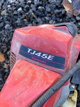 Desbrozadora Kawasaki TJ45E PROFESIONAL