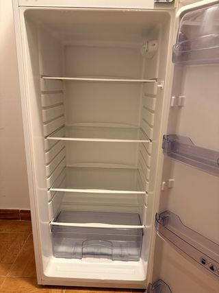 Nevera Whirlpool Blanca