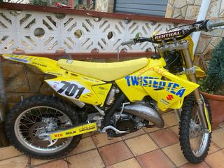 Suzuki RM125 2008 motocross