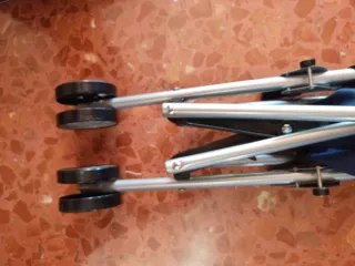 Silleta de paseo para muñeca a estrenar