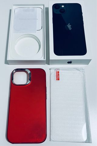iPhone 13 Negro (funda+protector pantalla regalo)
