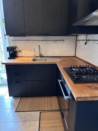 Cucina Ikea componibile con forno e cappa