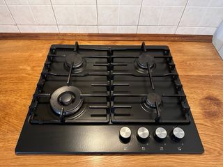 Cucina Ikea componibile con forno e cappa