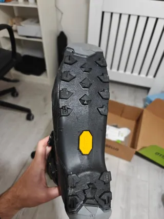 Botas Esquí Travesía Dalbello Quantum Carbon