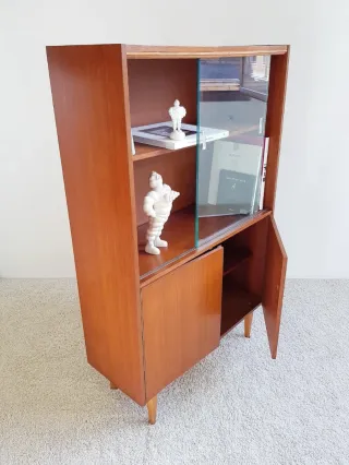 Vitrina Mid Century. Francia, 60s.